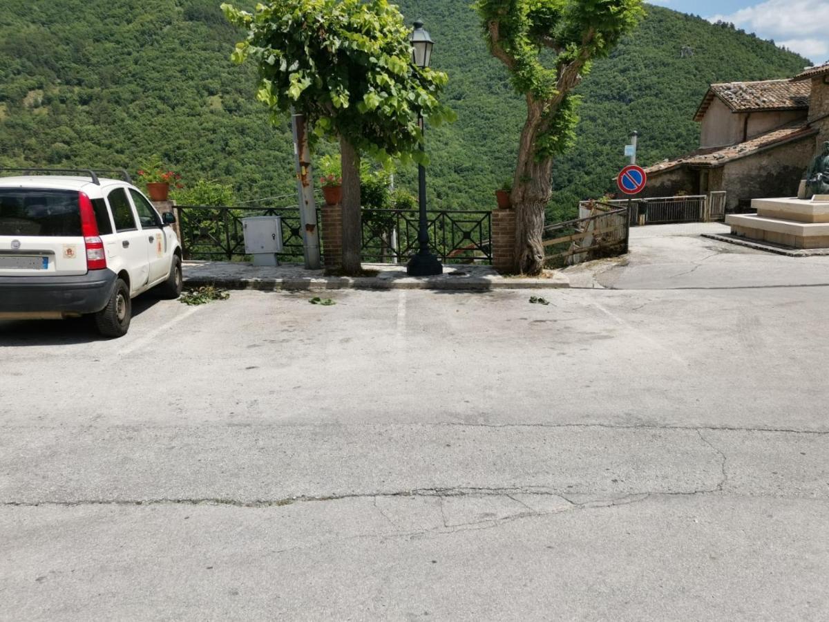 Poggio Bustone Il Torrioneヴィラ エクステリア 写真