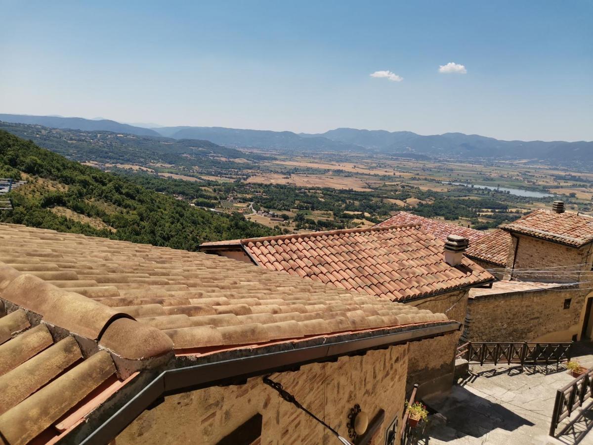 Poggio Bustone Il Torrioneヴィラ エクステリア 写真